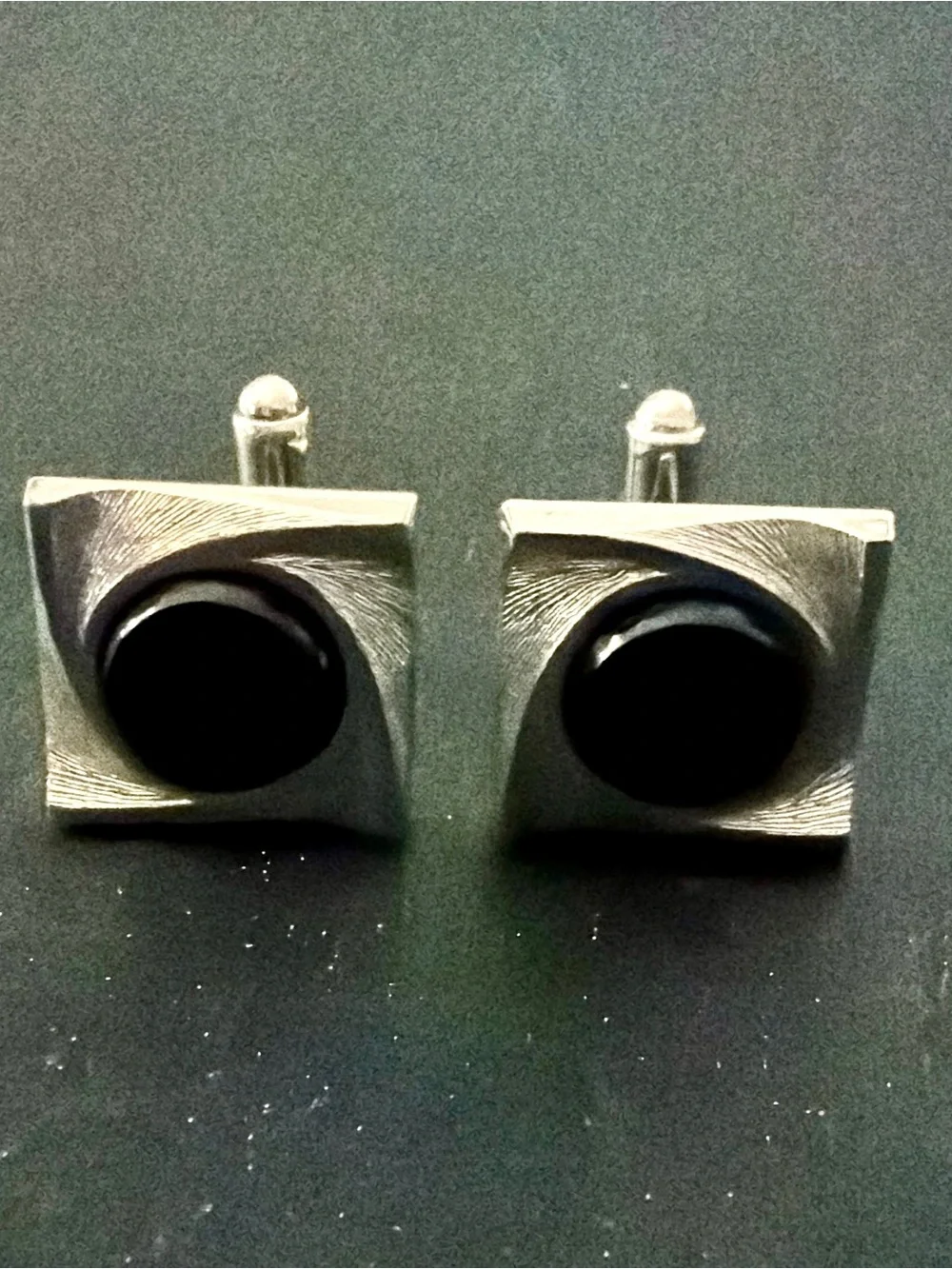 N/A silver tone